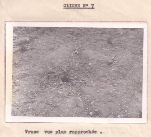 Photographie de la trace au sol - Vue rapprochée / Image : Gendarmerie Française